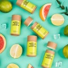 Looduslik ja ohutu alternatiiv apteegi tugevatele antiperspirantidele mis austab naha mikrobioomi.